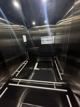 Apartamento - Amplo com 1 quartos  a 1,50 metros praia.