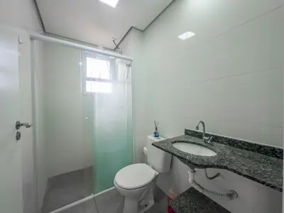 Apartamento - Amplo com 1 quartos  a 1,50 metros praia.