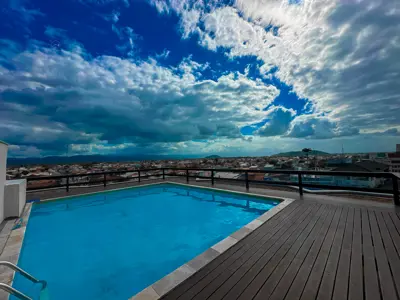 Apartamento - Amplo com 2 quartos (sendo 0 suite(s)) a 400,00 metros praia.