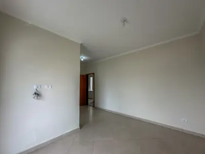 Casa - Sobrado com 4 quartos (sendo 4 suite(s)) a 1000,00 metros praia.