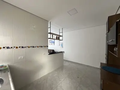 Casa - Térrea com 2 quartos (sendo 1 suite(s)) a 2000,00 metros praia.