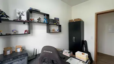 Casa - Térrea com 2 quartos (sendo 1 suite(s)) a 800,00 metros praia.