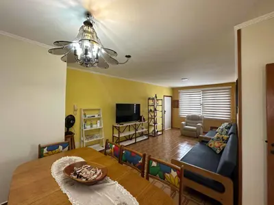 Apartamento - Amplo com 3 quartos (sendo 1 suite(s)) a 0,00 metros praia.