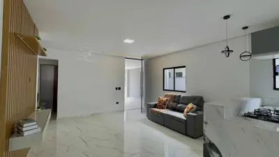 Casa - Térrea com piscina com 3 quartos (sendo 3 suite(s)) a 3000,00 metros praia.