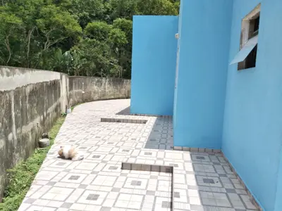 Casa - Térrea com 4 quartos (sendo 1 suite(s)) a 1200,00 metros praia.