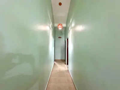 Casa - Térrea com 2 quartos (sendo 1 suite(s)) a 800,00 metros praia.