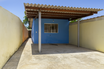 Casa - Térrea com 2 quartos (sendo 1 suite(s)) a 7000,00 metros praia.