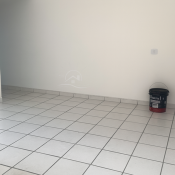 Casa - Térrea com 2 quartos (sendo 1 suite(s)) a 7000,00 metros praia.