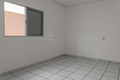 Casa - Térrea com 2 quartos (sendo 1 suite(s)) a 7000,00 metros praia.