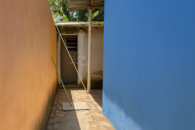 Casa - Térrea com 2 quartos (sendo 1 suite(s)) a 7000,00 metros praia.