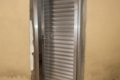 Casa - Térrea com 2 quartos (sendo 1 suite(s)) a 7000,00 metros praia.