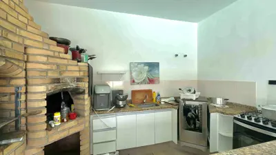 Casa - Térrea com 6 quartos (sendo 6 suite(s)) a 3000,00 metros praia.