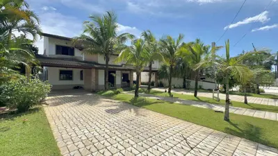 Casa - Térrea com 6 quartos (sendo 6 suite(s)) a 3000,00 metros praia.