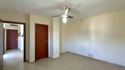 Casa - Térrea com 6 quartos (sendo 6 suite(s)) a 3000,00 metros praia.