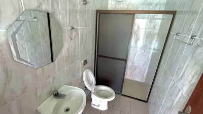 Casa - Térrea com 6 quartos (sendo 6 suite(s)) a 3000,00 metros praia.