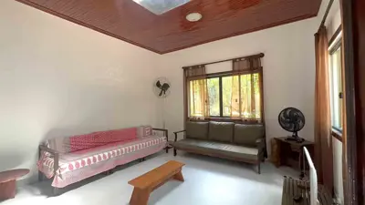 Sítio - Alto com  quartos  a 800,00 metros praia.