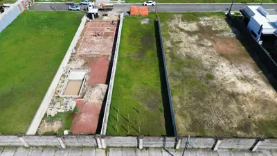 Terreno - Amplo com  quartos  a 1200,00 metros praia.