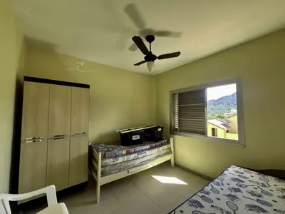 Apartamento - Alto com 2 quartos  a 500,00 metros praia.