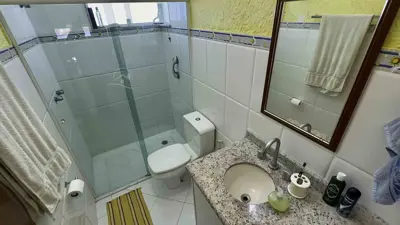 Casa - Sobrado com 3 quartos (sendo 3 suite(s)) a 700,00 metros praia.