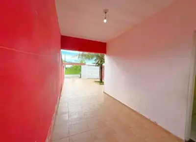 Casa - Térrea com 2 quartos (sendo 1 suite(s)) a 5000,00 metros praia.