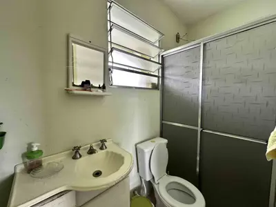 Apartamento - Amplo com 2 quartos  a 3500,00 metros praia.