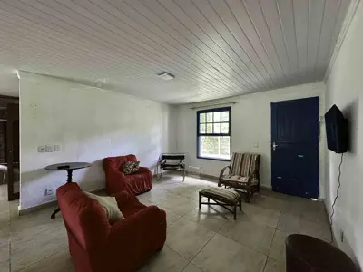 Chácara - Rural com  quartos  a 5000,00 metros praia.