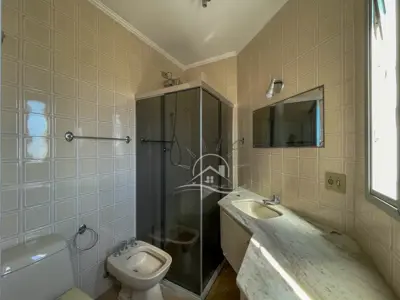 Apartamento - Amplo com 3 quartos (sendo 1 suite(s)) a 100,00 metros praia.