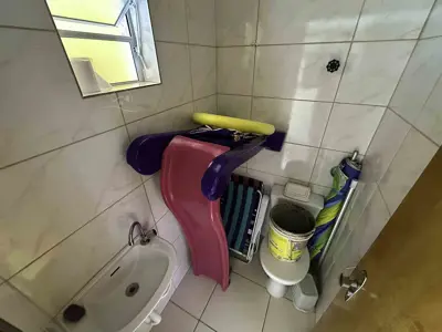 Casa - Térrea com 3 quartos (sendo 1 suite(s)) a 57,00 metros praia.