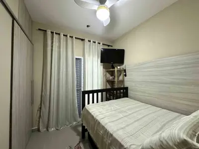 Apartamento - Duplex com 2 quartos (sendo 1 suite(s)) a 1100,00 metros praia.