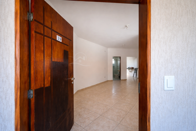 Apartamento - Kitnet com 1 quartos (sendo 1 suite(s)) a 400,00 metros praia.