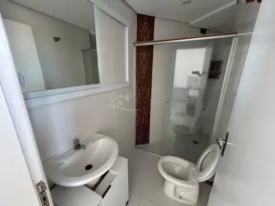 Apartamento - Duplex com 3 quartos (sendo 2 suite(s)) a 1000,00 metros praia.