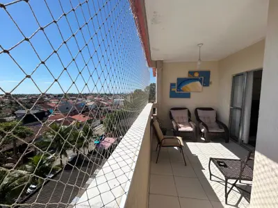 Apartamento - Cobertura com 3 quartos (sendo 2 suite(s)) a 1000,00 metros praia.