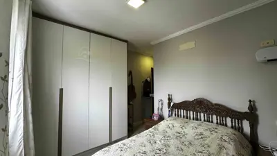 Apartamento - Alto com 3 quartos (sendo 2 suite(s)) a 700,00 metros praia.