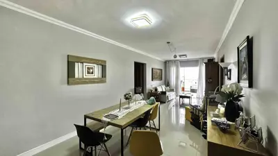 Apartamento - Alto com 3 quartos (sendo 2 suite(s)) a 700,00 metros praia.