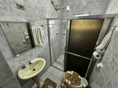 Casa - Térrea com 1 quartos  a 2000,00 metros praia.