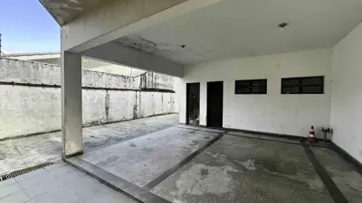 Apartamento - Alto com 2 quartos (sendo 1 suite(s)) a 500,00 metros praia.