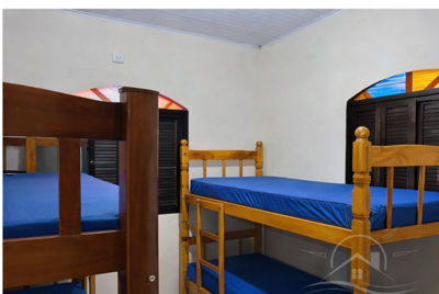 Chácara - Rural com  quartos  a 3000,00 metros praia.