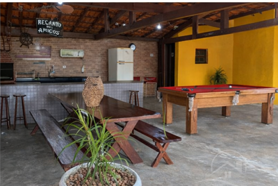 Chácara - Rural com  quartos  a 3000,00 metros praia.