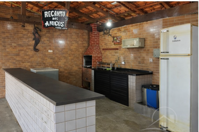 Chácara - Rural com  quartos  a 3000,00 metros praia.