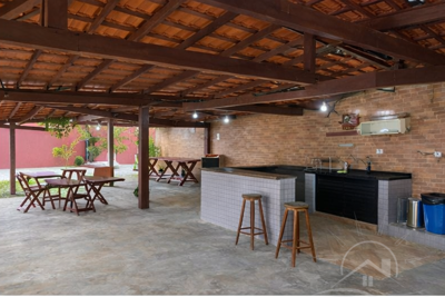 Chácara - Rural com  quartos  a 3000,00 metros praia.