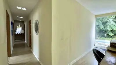 Casa - Térrea com piscina com 4 quartos (sendo 4 suite(s)) a 3000,00 metros praia.