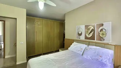 Casa - Térrea com piscina com 4 quartos (sendo 4 suite(s)) a 3000,00 metros praia.
