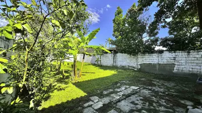 Casa - Térrea com 2 quartos (sendo 1 suite(s)) a 1500,00 metros praia.