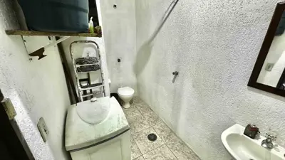 Casa - Térrea com 2 quartos (sendo 1 suite(s)) a 1500,00 metros praia.