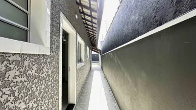 Casa - Térrea com 2 quartos (sendo 2 suite(s)) a 1500,00 metros praia.