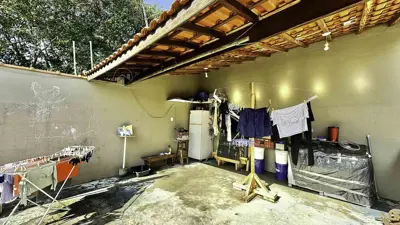 Casa - Térrea com 3 quartos (sendo 1 suite(s)) a 900,00 metros praia.