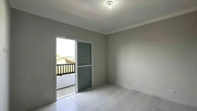 Apartamento - Alto com 3 quartos (sendo 1 suite(s)) a 550,00 metros praia.