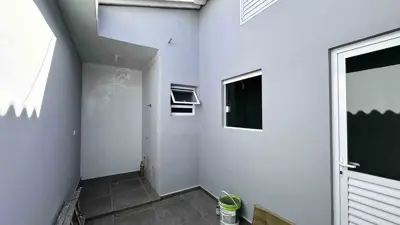 Apartamento - Alto com 3 quartos (sendo 1 suite(s)) a 550,00 metros praia.