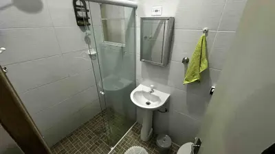 Casa - Térrea com 2 quartos (sendo 1 suite(s)) a 600,00 metros praia.