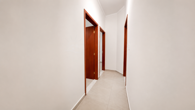 Casa - Térrea com piscina com 3 quartos (sendo 1 suite(s)) a 1500,00 metros praia.